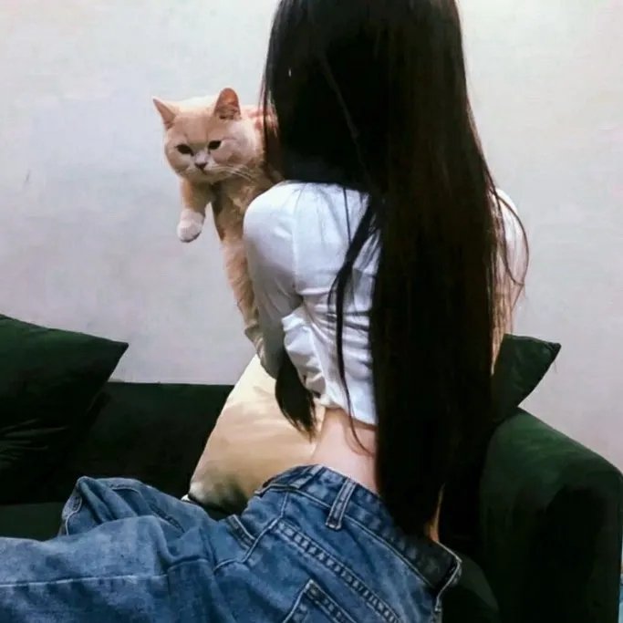 红色